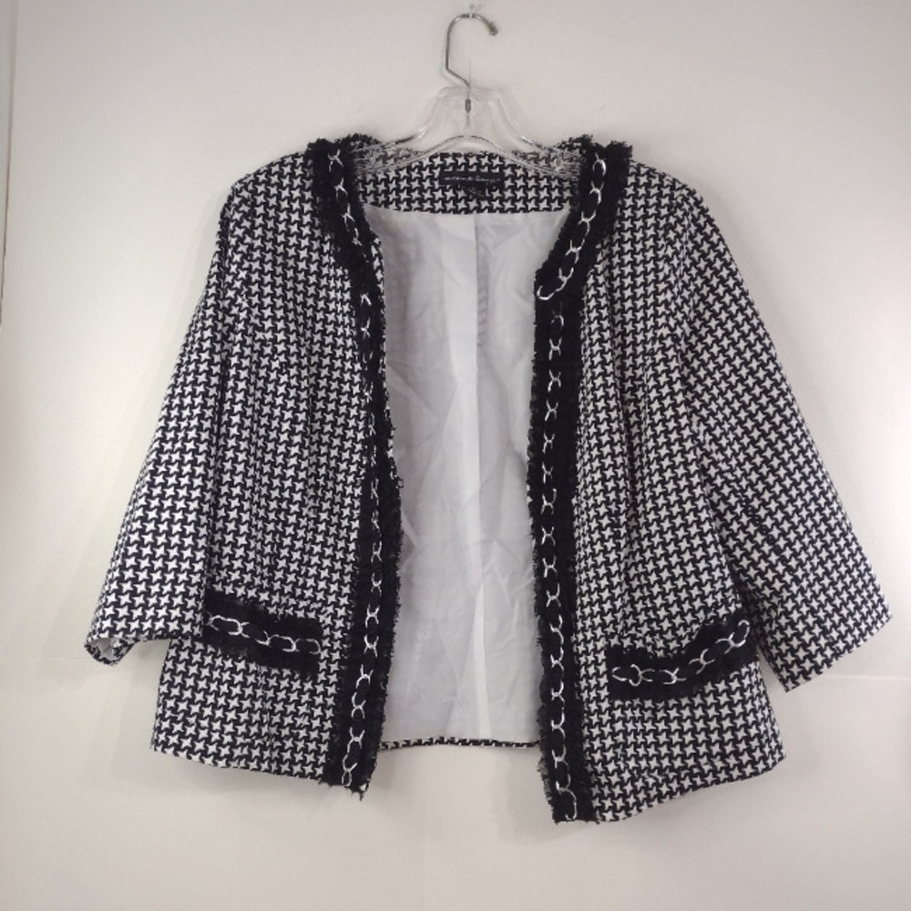 Marina Luna women's open blazer size (L)